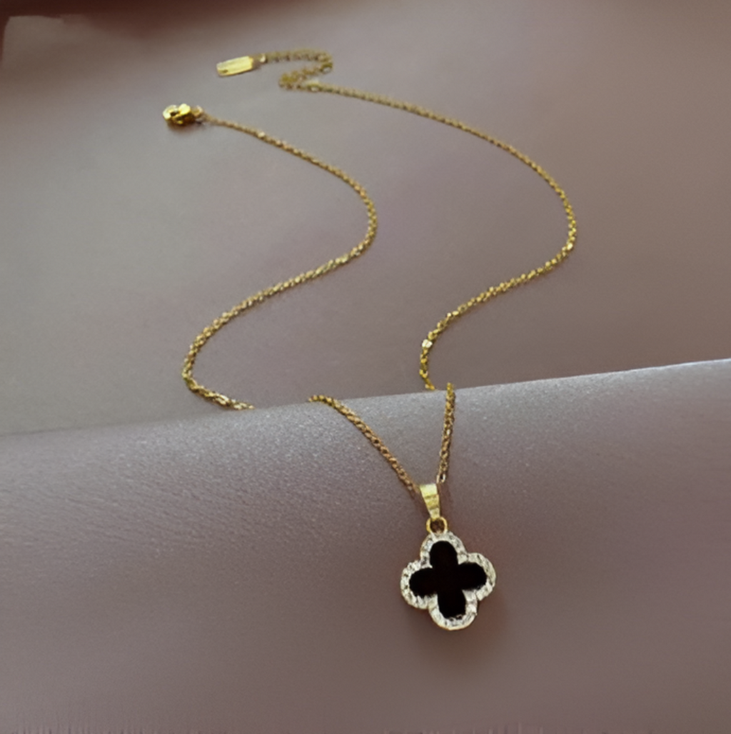 Reversible Black and White Clover Necklace